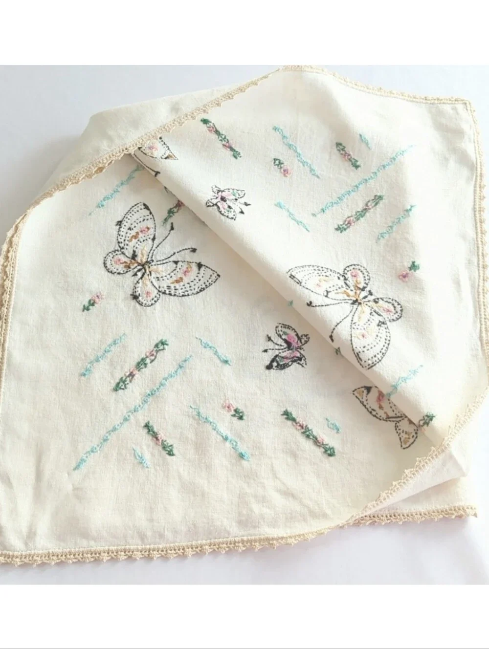 Vintage Handmade Table Covered w Embroidered Butterflies & Flowers 33